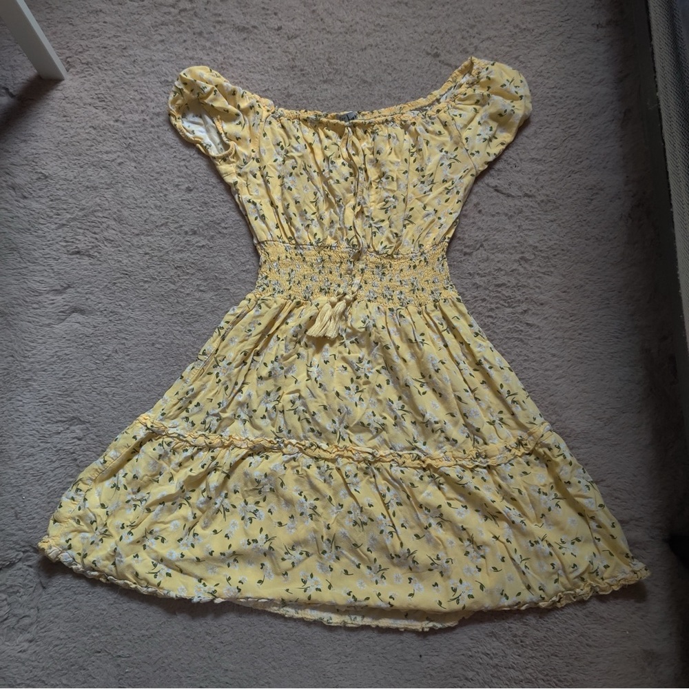 J for Justify Yellow Floral Dress Smocked Waist Tassel Tie Neck Puff Sleeves